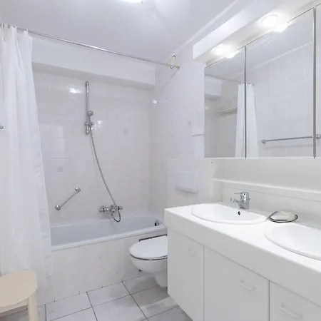 Spacious With Direct Sea View