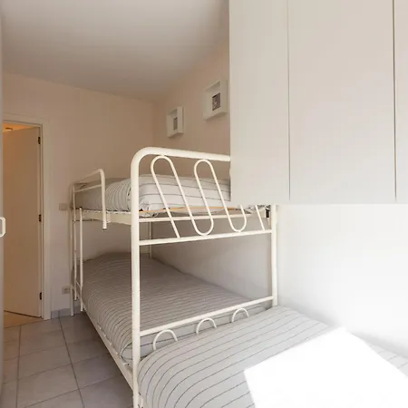 Appartement Spacious With Direct Sea View *