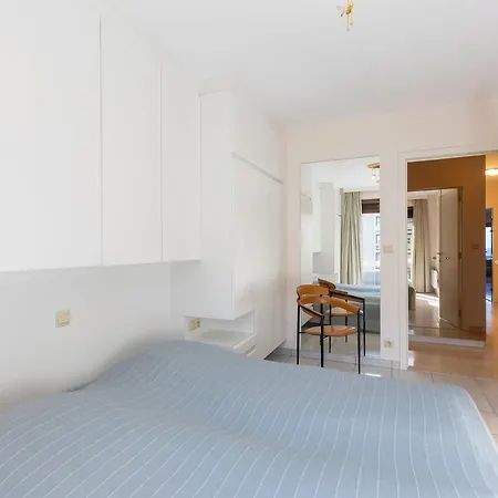 Spacious With Direct Sea View Appartement