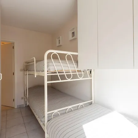 Spacious With Direct Sea View * Middelkerke